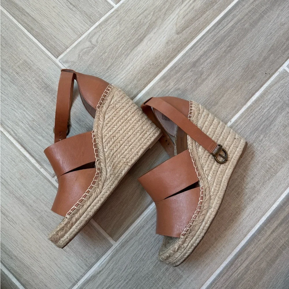 Treasure & Bond Sannibel Platform Wedge - Picture 6 of 12